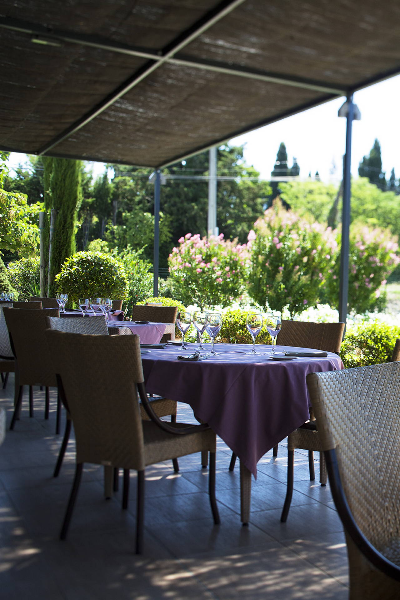 Vue extérieure sur la nature bordant l'hôtel en Périgord, Domme - Hôtel L'Esplanade